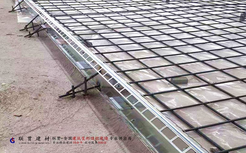 承德市LG160-3000镀锌钢板铠装缝案例